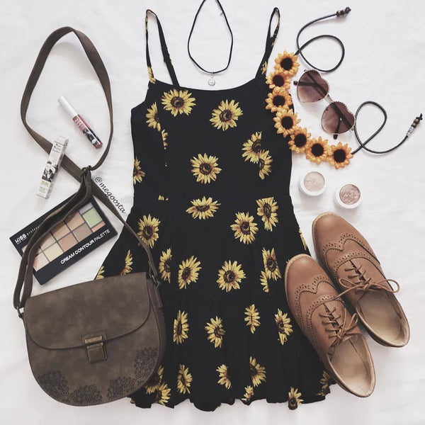 The printed short vestidos dress