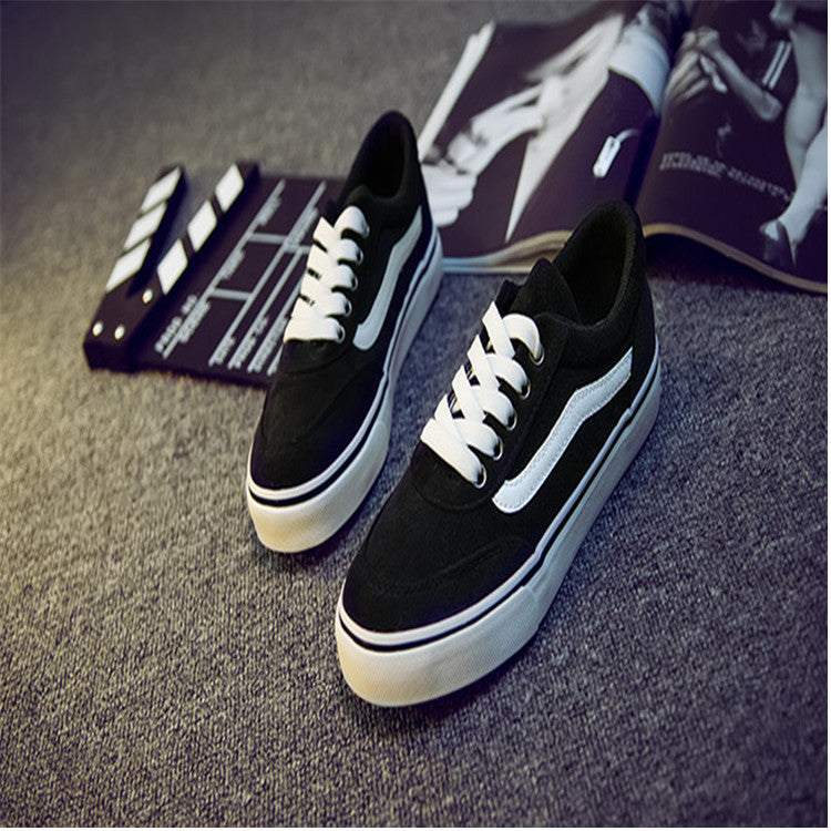 The Flats Casual  Female Low Pink shoes.