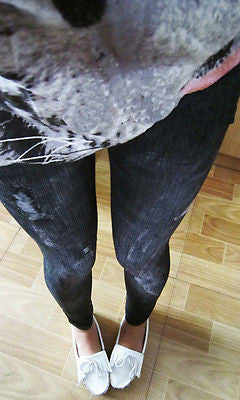 The tight slim pencil pants ripped jeans legging
