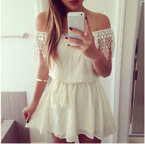 white lace collar sleeveless dresses
